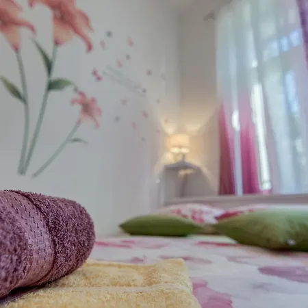 Apartment Ljube