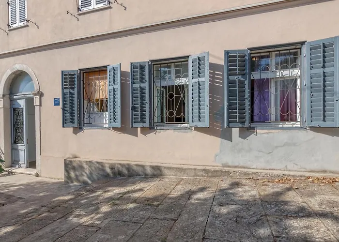 Ljube * Pula